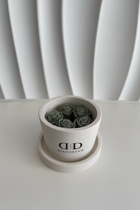 Flower pot